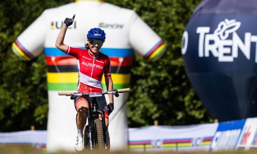Gold und Bronze mit Bosch-Power: Zweiter Weltmeistertitel für Anna Spielmann