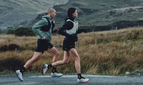 Gore-Tex-Laufschuh und Co.: die Ausrüstung für Herbstlaufrunden