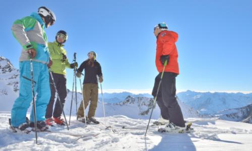 Anfänger auf die Piste: Skifahren lernen leicht gemacht / Bild: CheckYeti.com Thumbnail