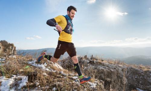 ASICS sucht weltweit nach Läuferinnen und Läufern für "Beat the sun" / Bild: Asics Thumbnail