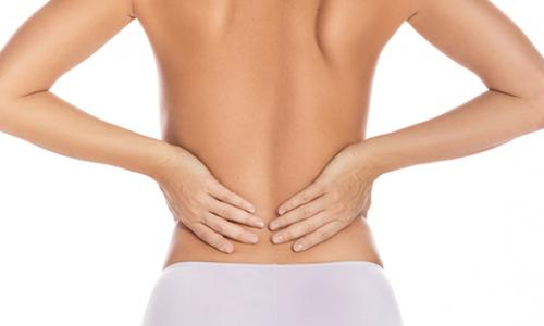 Vorsicht, Schwachstelle: Ursachen und Therapie bei Bandscheibenvorfall und Wirbelgleiten / Bild: iStock / BLACKDAY Thumbnail