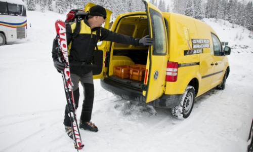 Briefträger auf der Tauplitz / Bild: Kleine Zeitung Thumbnail