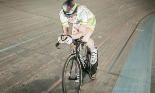 Christoph Strasser jagt in Grenchen (SUI) nächsten 24-Stunden-Weltrekord / Bild: groox Filmproduktion / Florian Kreis Thumbnail