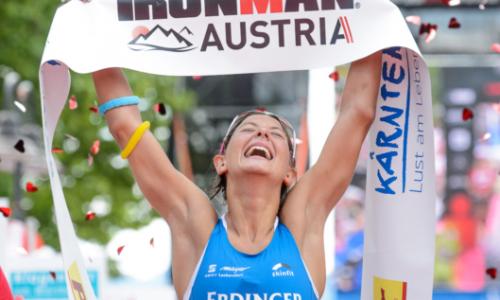 IRONMAN Austria-Gewinnerin Eva Wutti im Interview: "Im eigenen Land zu gewinnen ist traumhaft schön!" / Bild: Erdinger Alkoholfrei Thumbnail