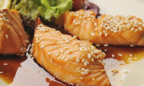 Die 6 effektivsten Fatburner-Lebensmittel / Bild: iStock / virp300 Thumbnail