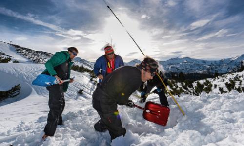 Von einer Lawine verschüttet, was tun / Bild: Martin Edlinger Thumbnail