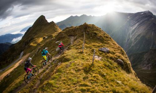 Leogang, Kitzsteinhorn und Saalbach-Hinterglemm mit gemeinsamer Saisonkarte / Bild: David Schultheiss / Kitzsteinhorn Thumbnail