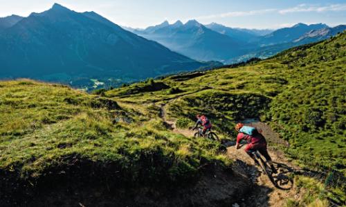Region Arosa Lenzerheide: Mountainbiken auf Schweizerisch / Bild: Mattias Frederiksson / Ferienregion Lenzerheide Thumbnail