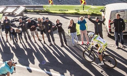 Race Around Austria 2015: Christoph Strasser mit 100 km Vorsprung nach Tag 2 / Bild: Manuel Hausdorfer / limeART Thumbnail