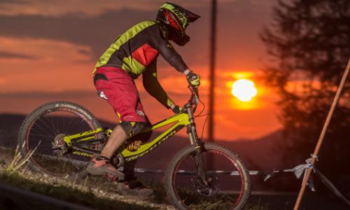 Race the Night 2016: Helfer gesucht für 24-Stunden-Downhill-Rennen am Semmering / Bild: Zauberberg Semmering Thumbnail