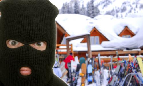 Skidiebstahl: Was kann man dagegen tun? / Bilder: iStock Thumbnail