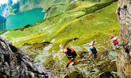 Erholung am Berg: Schalt mal auf Empfang! / Bild: Sport Eybl Thumbnail