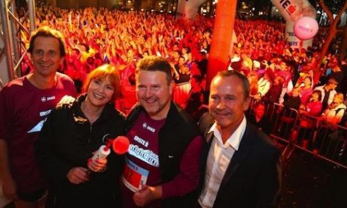 erste bank vienna night run setzt ein leuchtendes Zeichen auf der Wiener Ringstraße / Bild: leisure.at / Ludwig Schedl Thumbnail