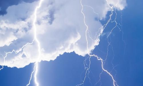Verhalten bei Gewitter / Bild: Shutterstock Thumbnail