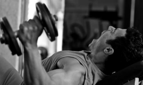 High Intensity Training: Kurz und qualvoll für den Traumkörper / Bild: Shutterstock Thumbnail