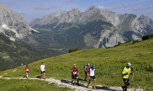 Start frei für den 6. Karwendelmarsch am 30. August – Anmeldung noch möglich! / Bild: H. Sonntag/Alpenpark Karwendel Thumbnail