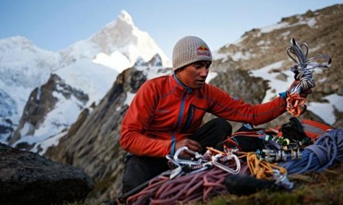 David Lama, Peter Ortner & Hansjörg Auer müssen ihre Masherbrum Expedition vorzeitig abbrechen / Bild: Red Bull Content Pool Thumbnail
