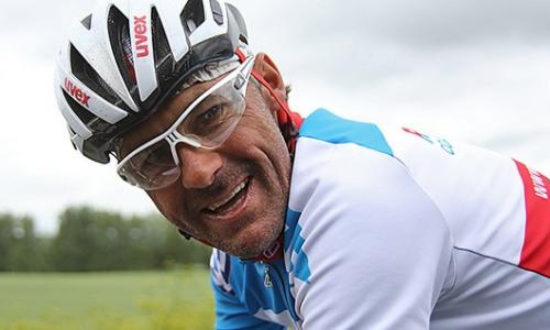 Russia Coast to Coast, Tag 13 und 14: Wolfgang Fasching fährt Kilometer 7.000 entgegen / Bild: Gregor Hartl Thumbnail