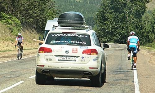Russia Coast to Coast, Tag 8: Wolfgang Faschings Solofahrt in Richtung Rekordbücher / Bild: Gregor Hartl Fotografie Thumbnail
