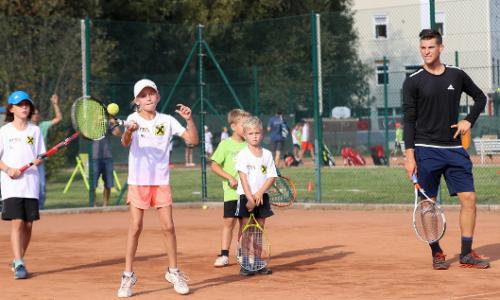 Thiem und Kids / Talente beim Tennis / Bild: Gepa Thumbnail