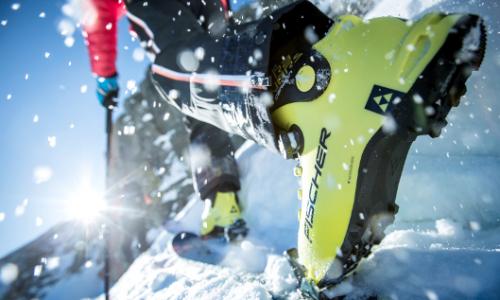 Aufstiegs- oder abfahrtsorientiert: Die Auswahl des richtigen Tourenskischuhs / Bild: Fischer Ski Thumbnail
