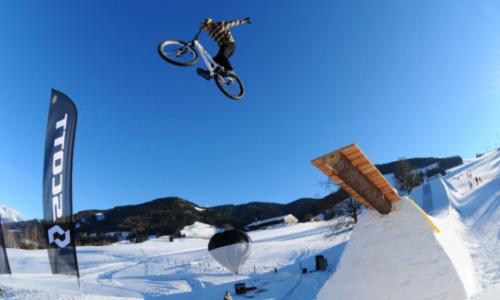 White Style bringt zum 10. Geburtstag Freeride-Elite nach Saalfelden Leogang / Bild: Norbert Szasz Thumbnail