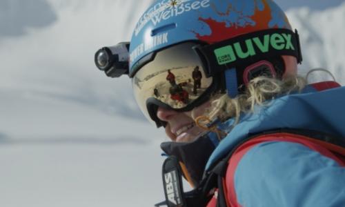 Sandra Lahnsteiner im Interview zu ihrem neuen Film "PURE - Shades of Winter" / Bild: Fischer Sports Thumbnail