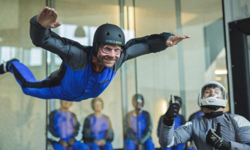 Es wird windig: Der erste Windkanal Österreichs im Wiener Prater lädt zum Bodyflying ein / Bild: WIND·O·BONA Wien Thumbnail