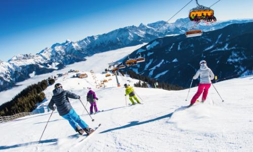 Größer, länger, weiter: Österreichs Skiregionen warten mit immer mehr Pistenkilometern auf / Bild: Skicircus Saalbach Hinterglemm Leogang Fieberbrunn / Bause Print Thumbnail