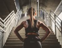 Mehr Motivation zum Sport: So besiegst du deinen inneren Schweinehund © iStock / jelenahinic Mehr Motivation zum Sport: So besiegst du deinen inneren Schweinehund