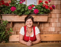 Die wilde Kaiserin: Hüttenwirtin Silvia Huber über 16-Stunden-Tage und wandernde Bücher