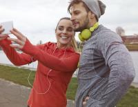 Jeder hat diesen einen nervigen Laufpartner, der ... © iStock / gpointstudio Jeder hat diesen einen nervigen Laufpartner, der ...