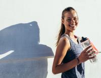 Fit in den Frühling: Die richtige Ernährung vor, während und nach dem Laufen