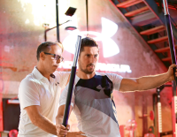 Plädoyer für die Schneeballschlacht: Bewegungscoach Gernot Schweizer im Interview