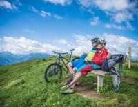 Luft und Liebe: Wie gemeinsames Biken deine Beziehung aufpeppt