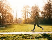 © iStock / Drazen Zigic Jetzt erst recht: 6 Motivationshilfen fürs Laufen im Herbst