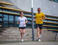 Pünktlich zum „Wings for Life World Run“: Salomon bringt zwei neue Laufschuh-Highlights für 2021