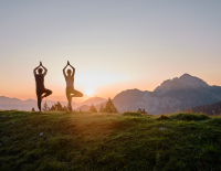 © Hotel / Falkensteiner Hotels & Residences Outdoor-Sonnengruß: Warum du Yoga im Freien probiert haben musst