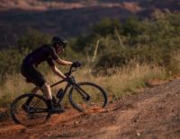 Giant: GIANT Revolt Advanced 2 & Liv Devote Advanced