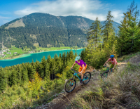 © Fotograf / Weissensee Information / ÖW Tinefoto Mountainbike Szene trifft sich zu den Trail- und Testtagen am Weissensee