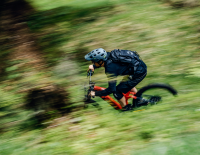 ABUS: Mountainbike Offensive mit mehreren neuen Helmmodellen