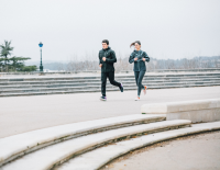 Auf in den Laufherbst und rein in die Komfortzone: Perfekt ausgestattet mit der neuen Salomon-Kollektion