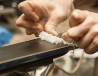 Pflegen, lagern, servicieren: alles für ein langes Skileben