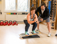 © SPORTaktiv / Thomas Polzer Gemeinsam zum Erfolg: Sportwissenschafter und Klientin über die Challenge "Halbiert"