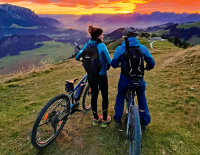 © Tourismusregion / Tourismusregion Kaiserwinkl / Auf 125 km ausgeschilderten Routen durch die Tiroler Region Kaiserwinkl. Top 20 E-MTB-Regionen 2022