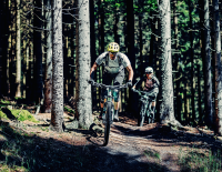 Grenzgänger: Worauf es beim Kauf des perfekten Trailbikes ankommt