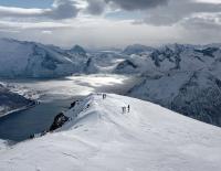 Skitourengenuss auf der Insel Senja mit der Alpinschule high life