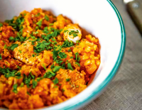 Gesunder Rezepttipp: Vollkorn-Reisfleisch mit Huhn und Kümmel