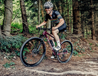 Leichtfüßig: Warum moderne XC-Bikes mehr als "nur" flott bergauf können