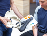 Besuch beim Bikefitter: Radhändler Bernhard Kohl erklärt, wie es sich "richtig" am Bike sitzt